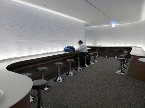 函館麺厨房 あじさい 新千歳空港店>