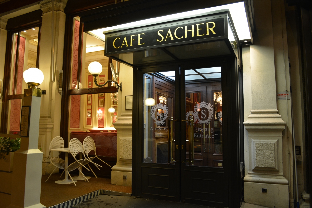 カフェ ザッハー ウィーン クチコミガイド【フォートラベル】Cafe Sacher Wienウィーン