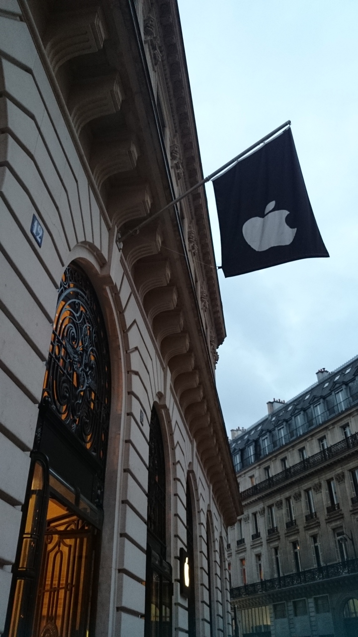 Apple Store Opéra 12 Rue Halévy 75009 Paris アップルストア (オペラ座店) クチコミガイド【フォートラベル】|Apple Store (Opera)|パリ