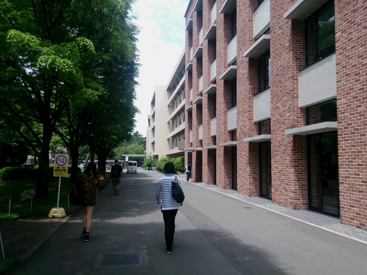 元寇防塁遺跡 (西南学院大学 第1号館ライトコート) クチコミガイド【フォートラベル】博多